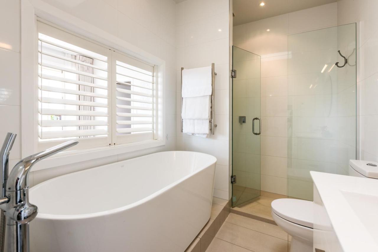 Oneroa Central - Coast & Country Bagian luar foto